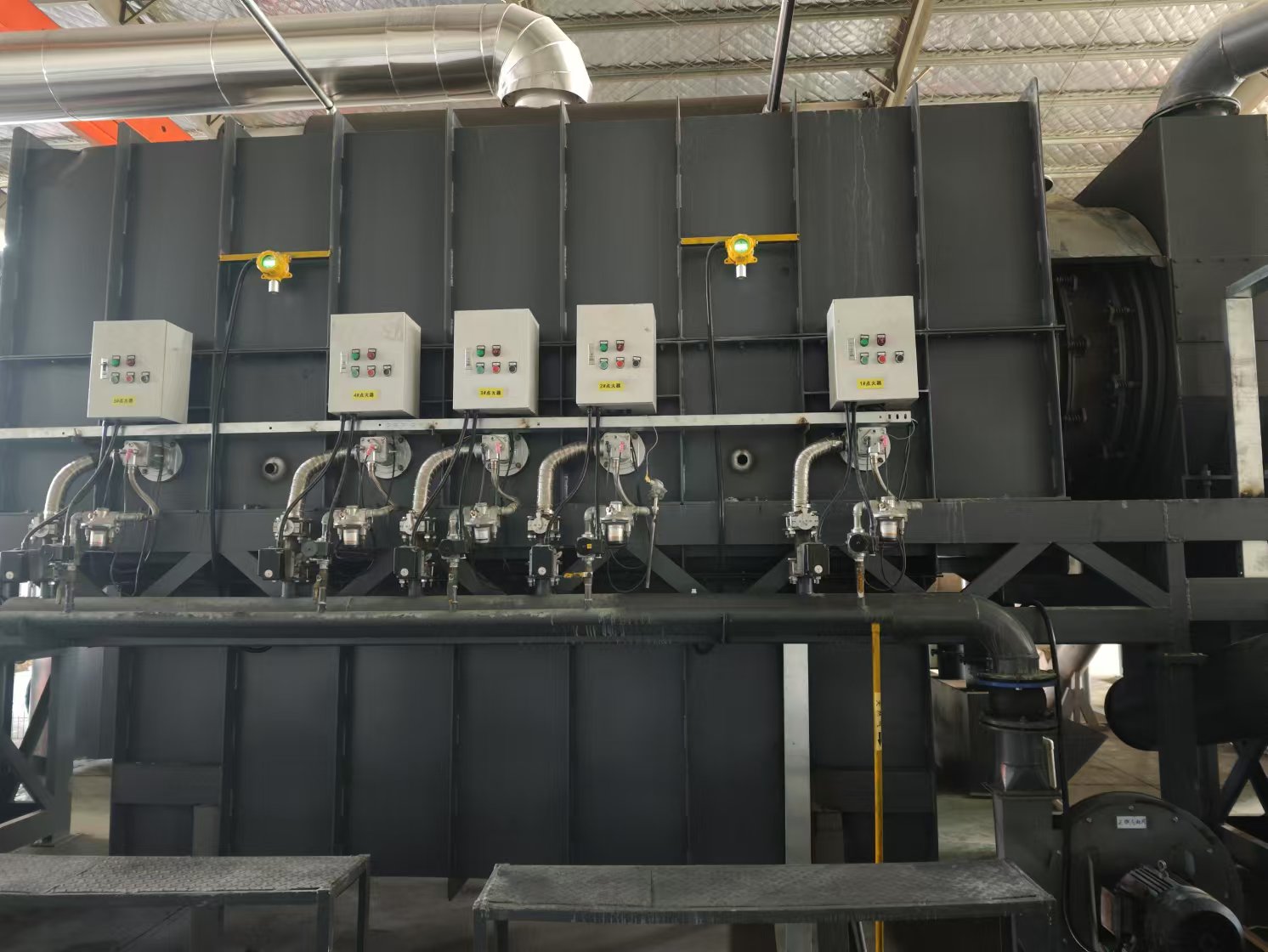 連續式炭化機30分鐘出炭,開啟炭化新速度